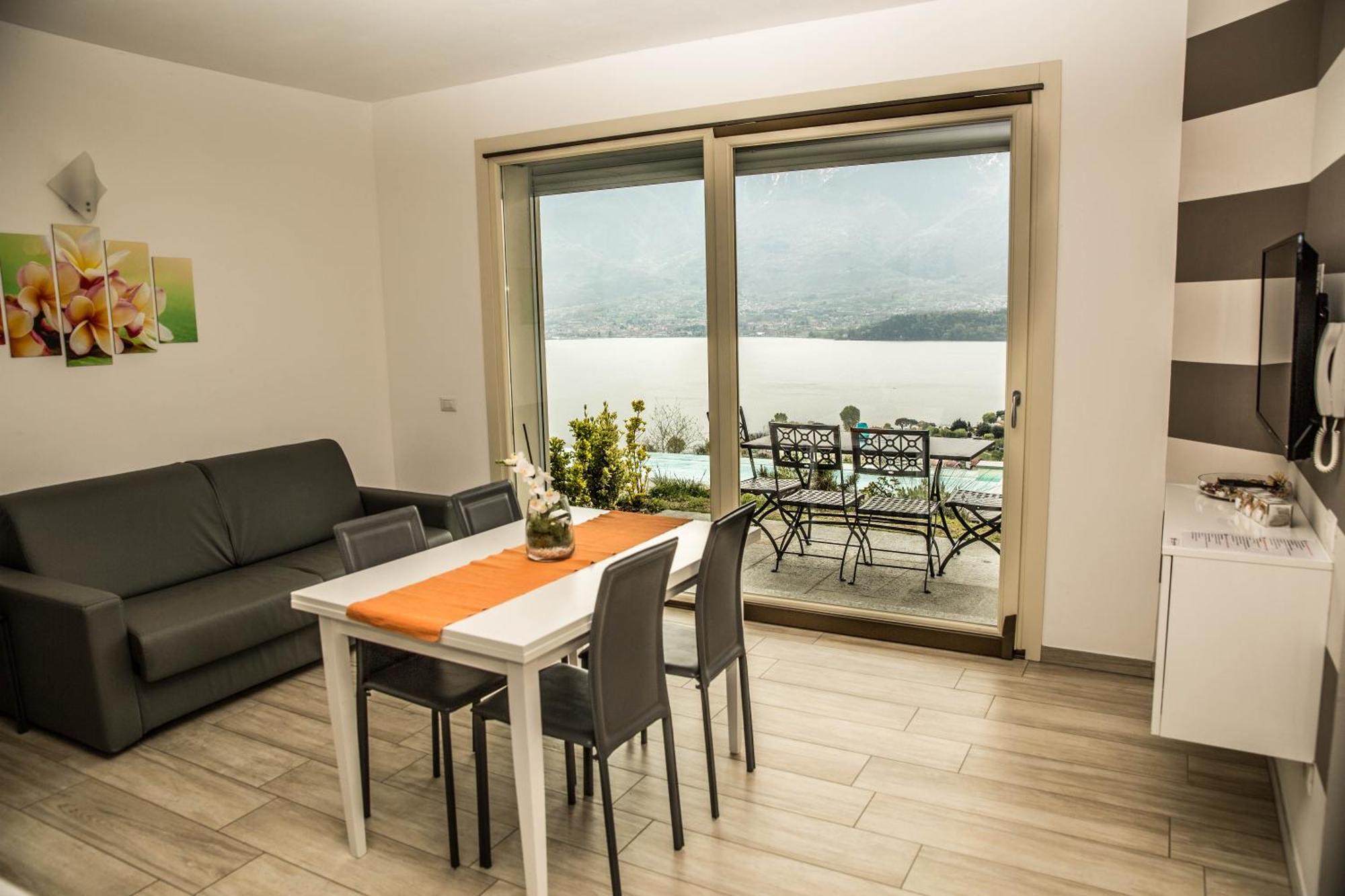La Collinetta Apartments Vercana Екстериор снимка