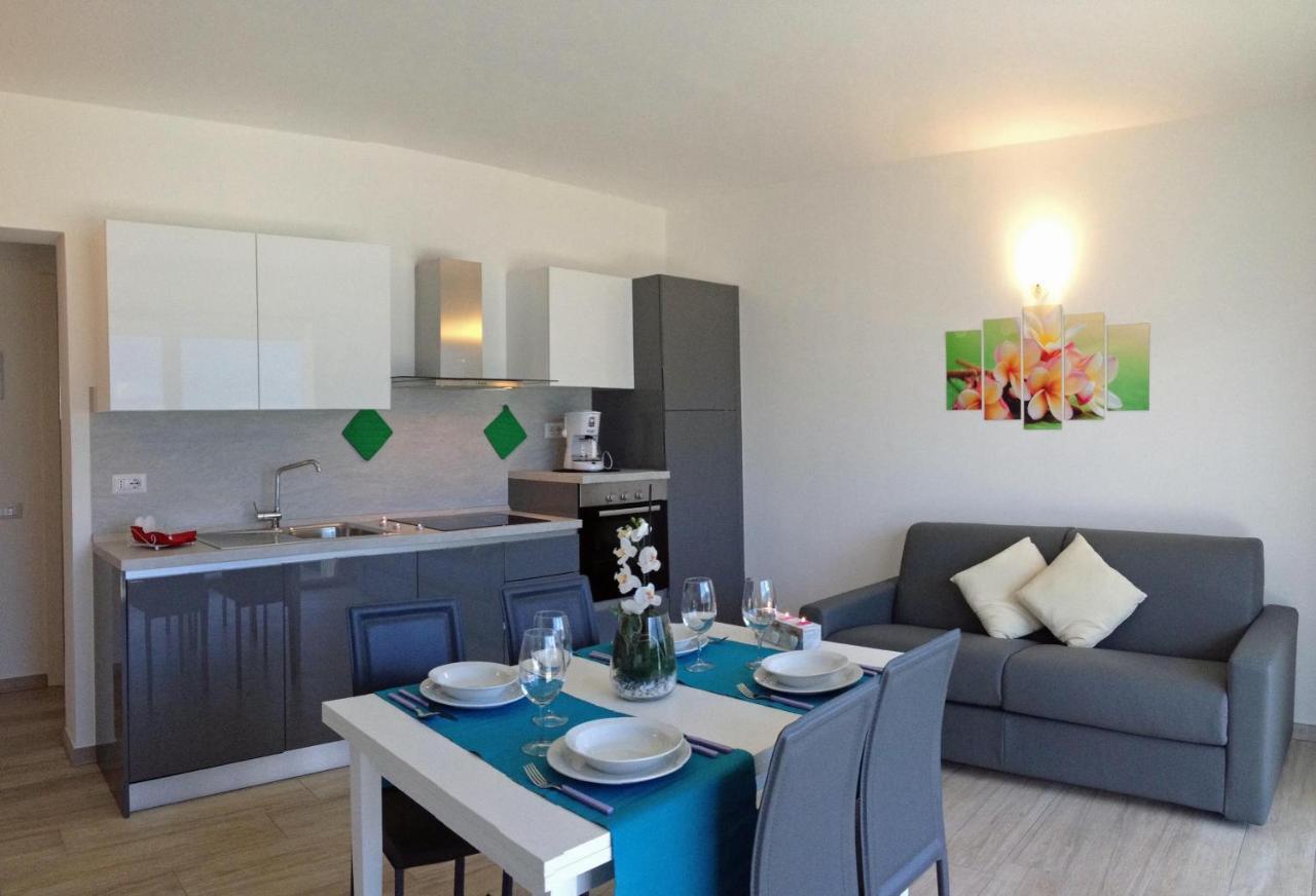 La Collinetta Apartments Vercana Екстериор снимка